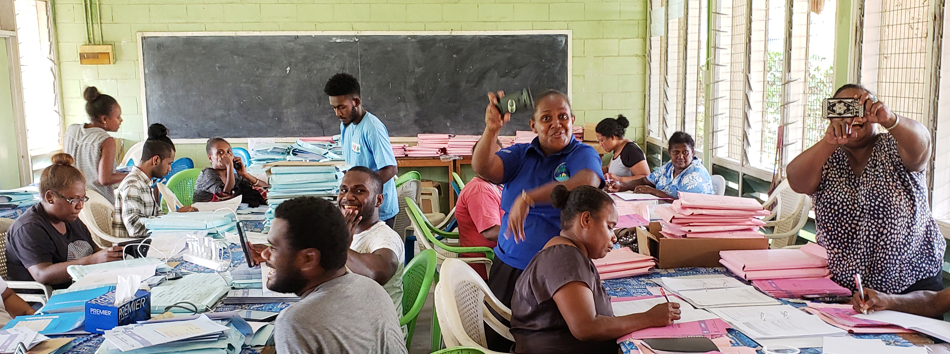 Solomon Island teachers coding.jpg